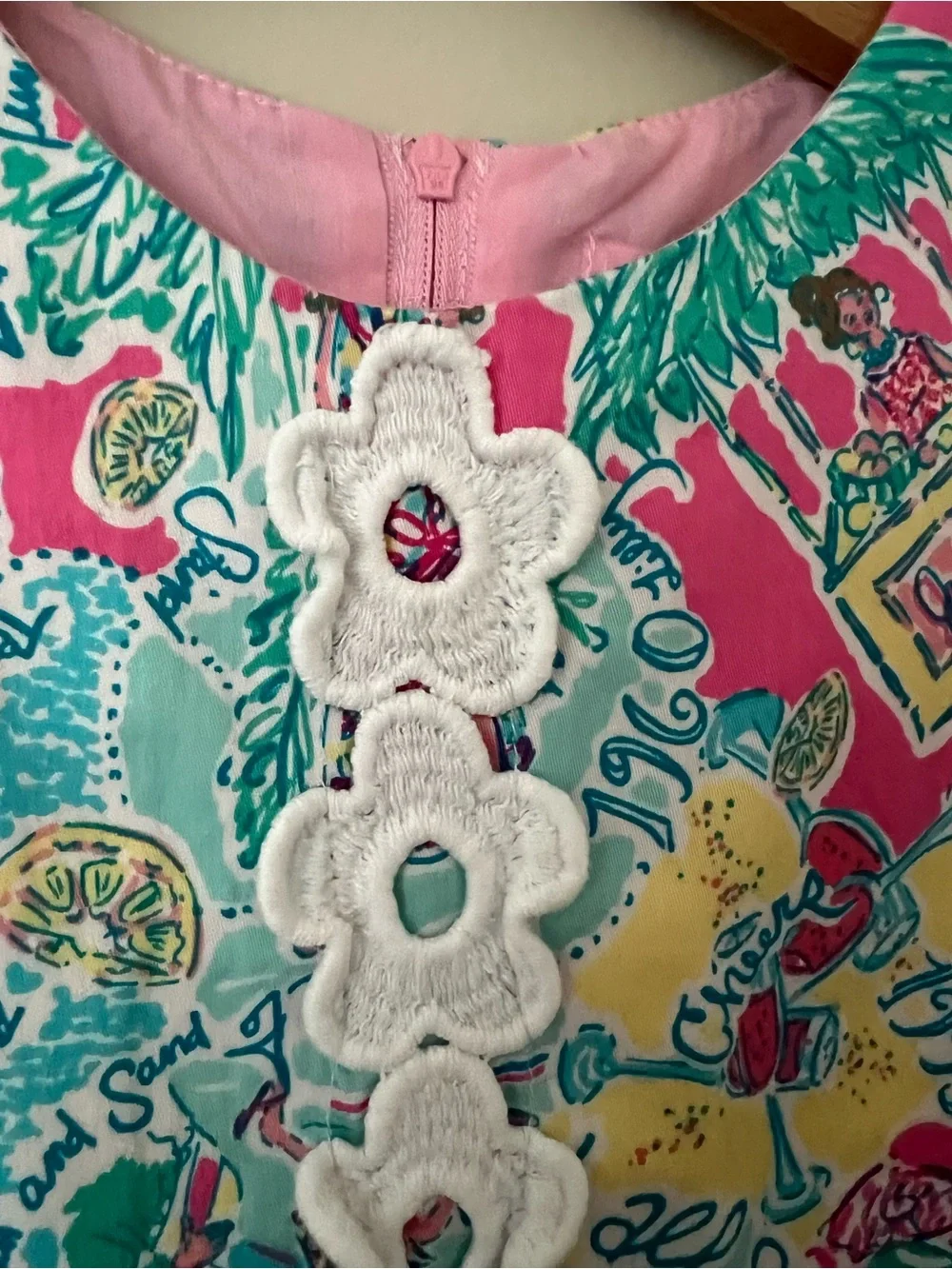 Lilly Pulitzer | Girls' Tropical Print Shift Dress Turquoise Pink Yellow Sz 6 - Picture 3 of 12